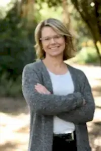 Debra Interior Joy - Interior Designer